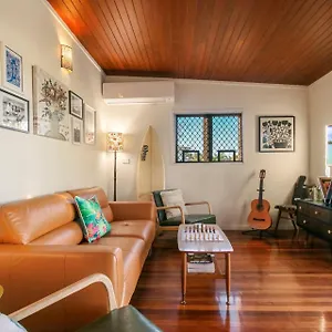 Edmund Street 47, Shelly Holiday home Caloundra